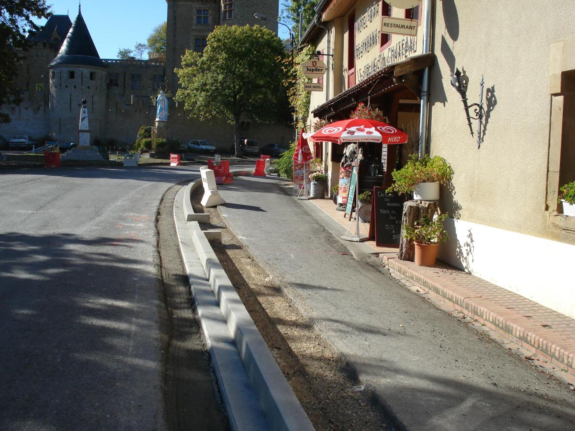 Relais Du Chateau Hotel Saint-Blancard Bagian luar foto